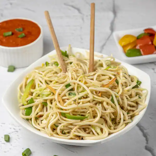 Chicken Hakka Noodles