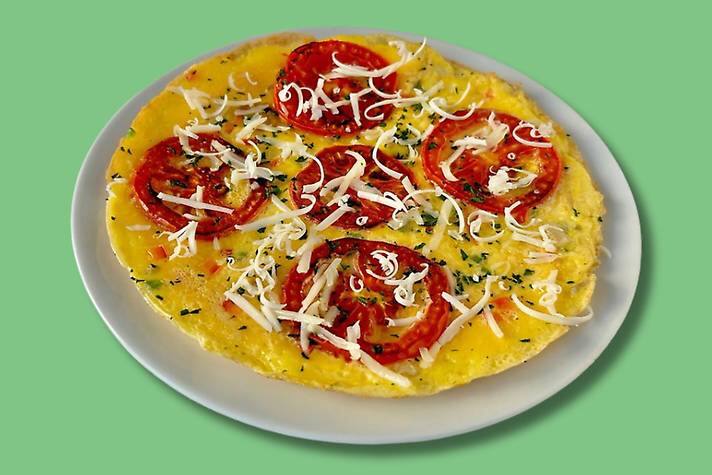 Tomato & Cheese Omelette