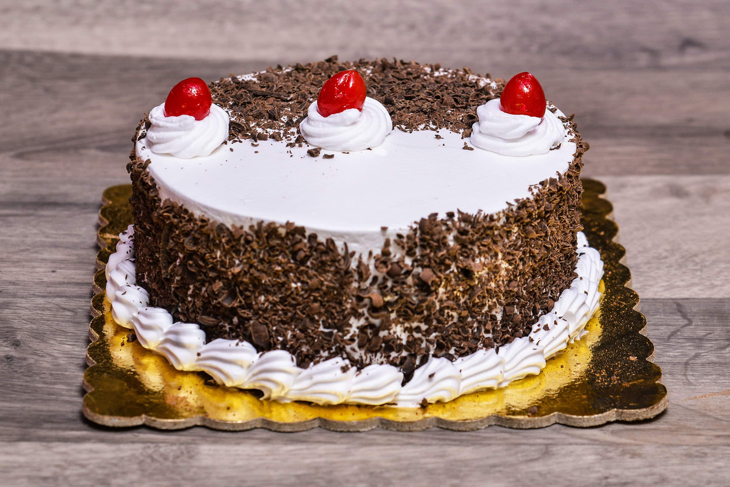 Cakewalk The Cafe in Manjalpur,Vadodara - Best Cake Shops in Vadodara -  Justdial