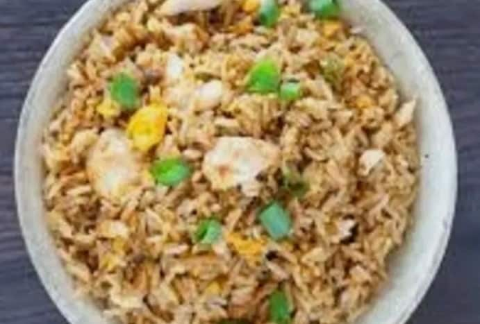 Chicken Schezwan Fried Rice