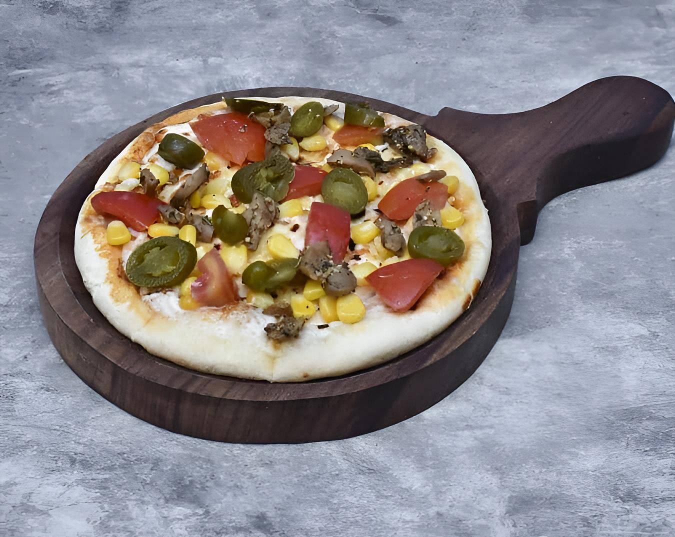 Veg Tangy Pizza