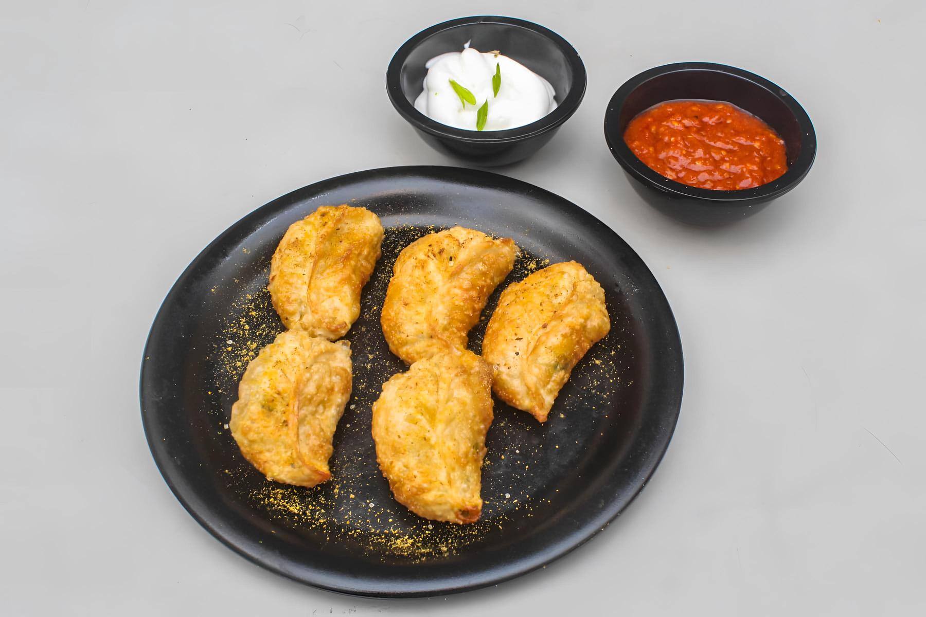 Paneer Fried Momos