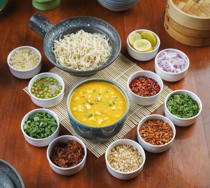 Veg Khow-suey