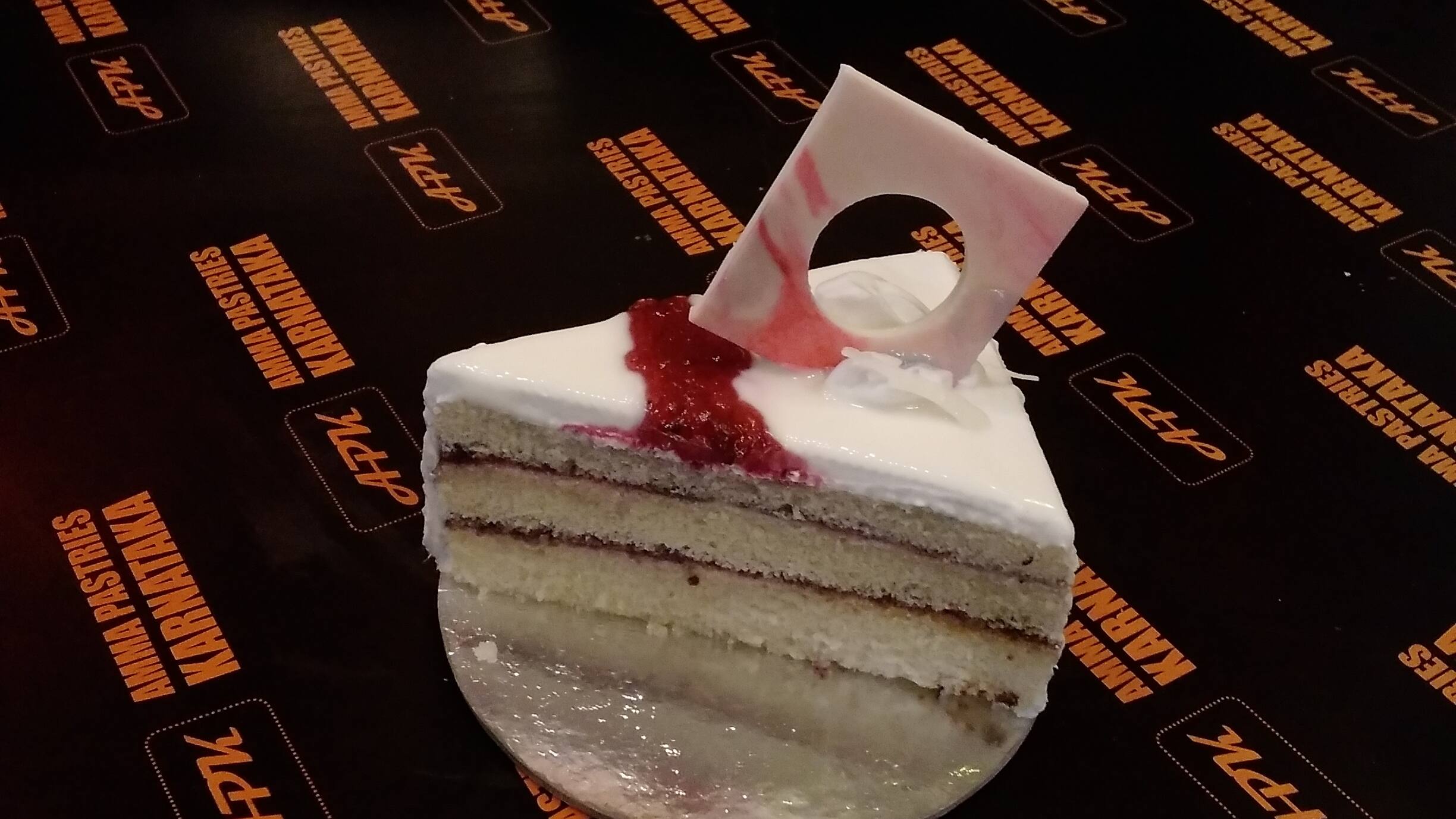 Update more than 130 ammas pastries blueberry cake super hot in.eteachers