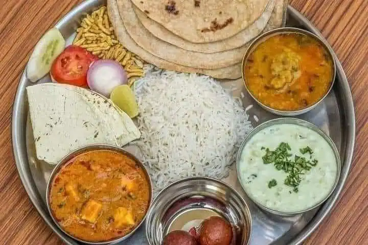 Lucky Vaishno Rasoi