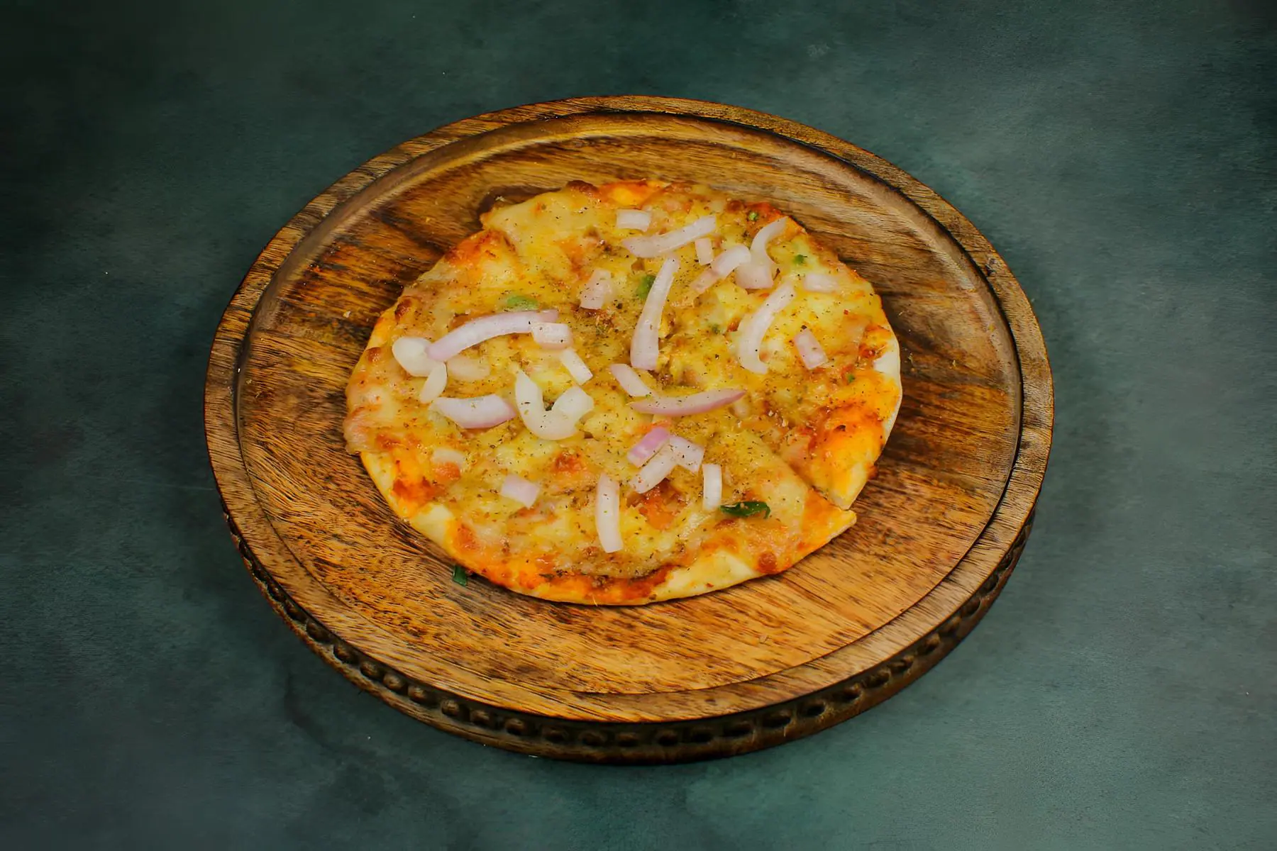 Onion Twist Pizza [4 Slices, 5 Inches]