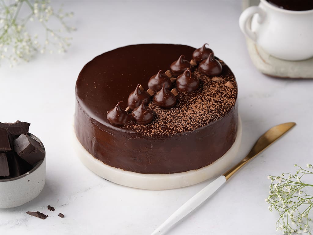 Save 15% on CakeZone, Gotri, Vadodara, Cake, Desserts, Donuts - magicpin |  March 2024