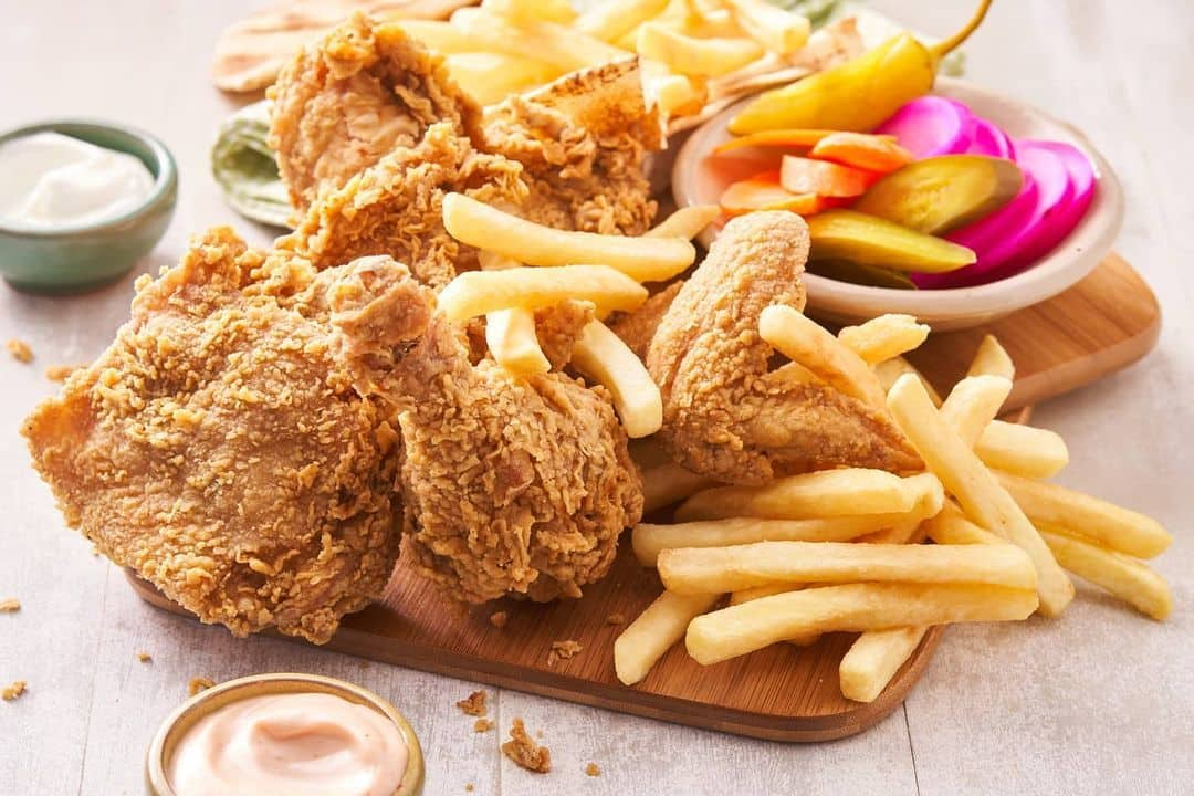 Friends Meal [Tender Juicy Chicken Strips 10 Pieces & Coke 250 Ml]