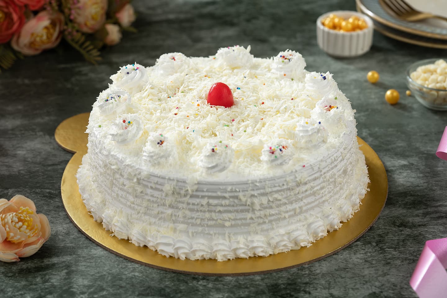 22:18, 07/05/2020]#bakery #bakerynearme #cakeshopnearme #delhi #cake24x7  #CakedeliveryinPrestigeShanthinekethanWhitefield #cakedeliveryinsouthdelhi  #onlinecakeservice #midnightcakedeliveryinncr #customcakes #birthdaycakes  #cakebakeshop #cakestorenearme ...