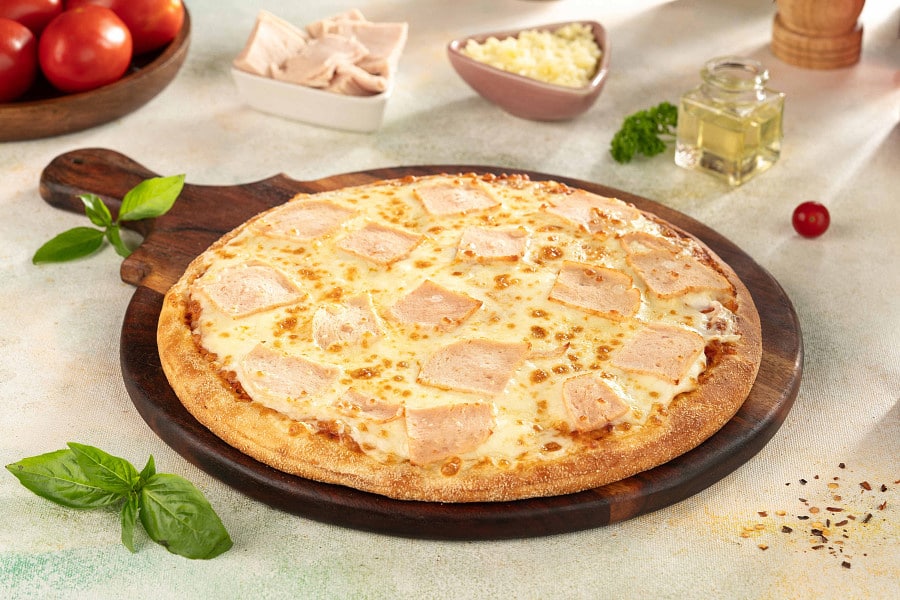 La Chicken Ham Pizza