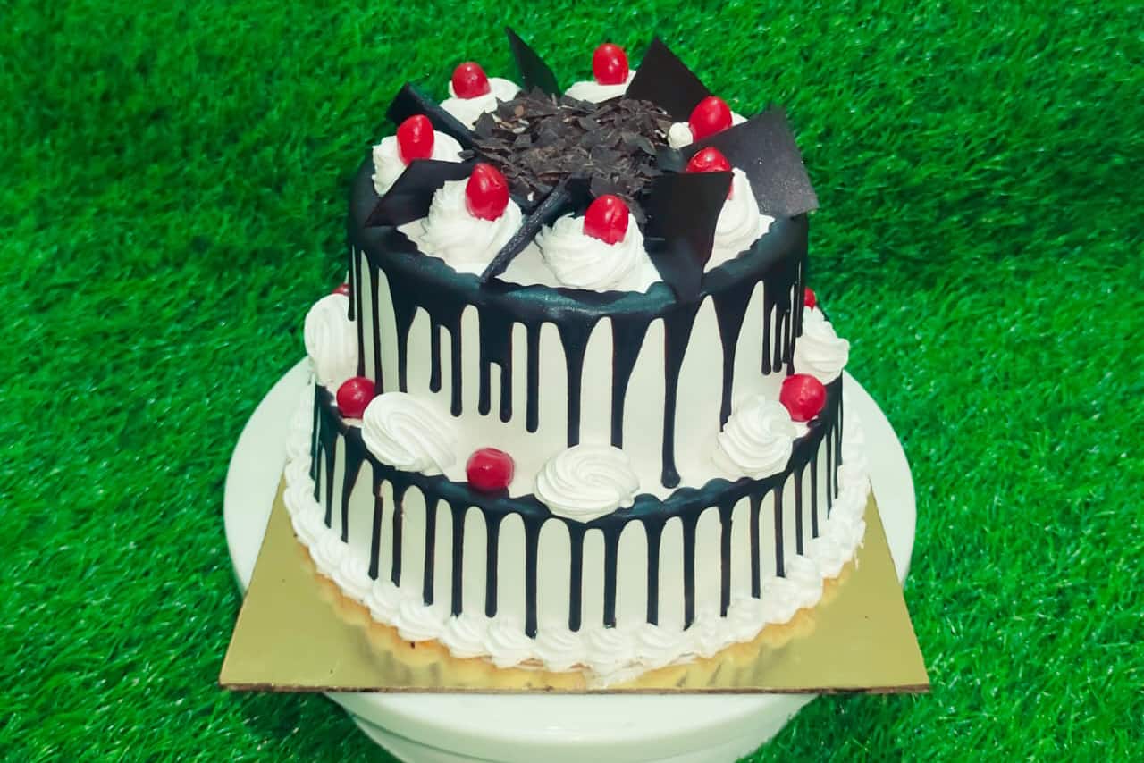 cake #chocolate cake#heart cake #cakemaking #how to create#new  design#2023#Dil wala cake - YouTube
