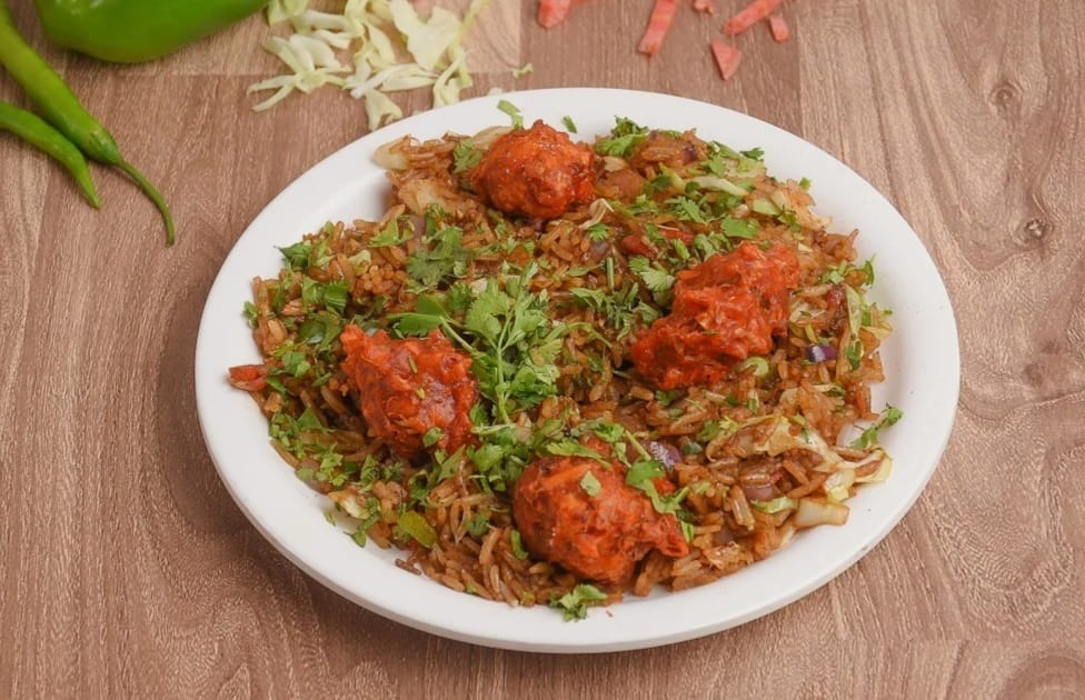 Veg Manchurian Noodles