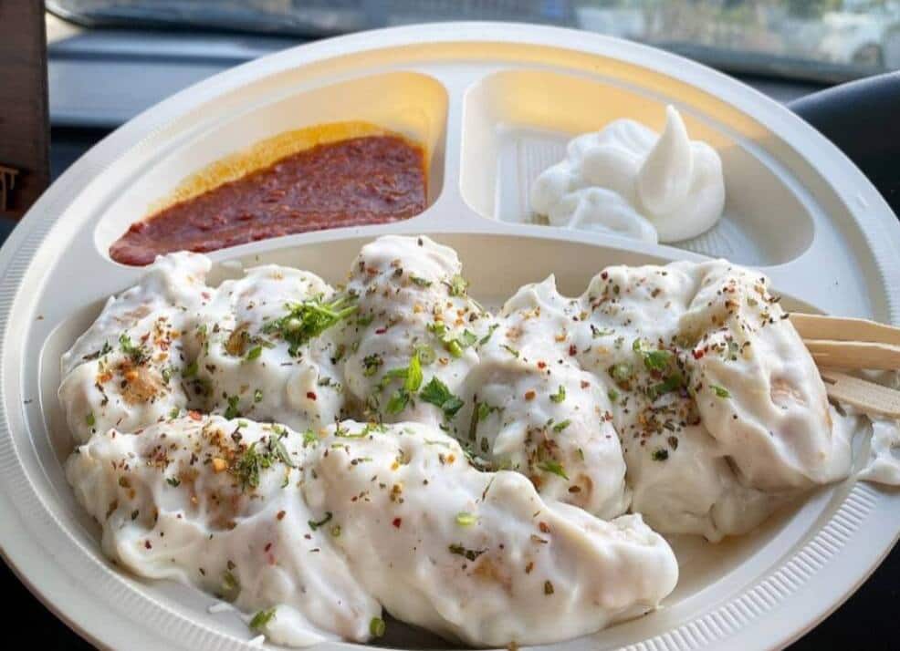 Paneer Gravy Momos