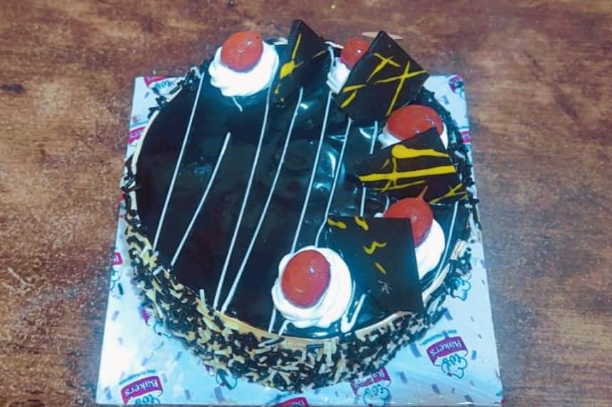 3 Tier Social Media Birthday Cake | Susie's Cakes