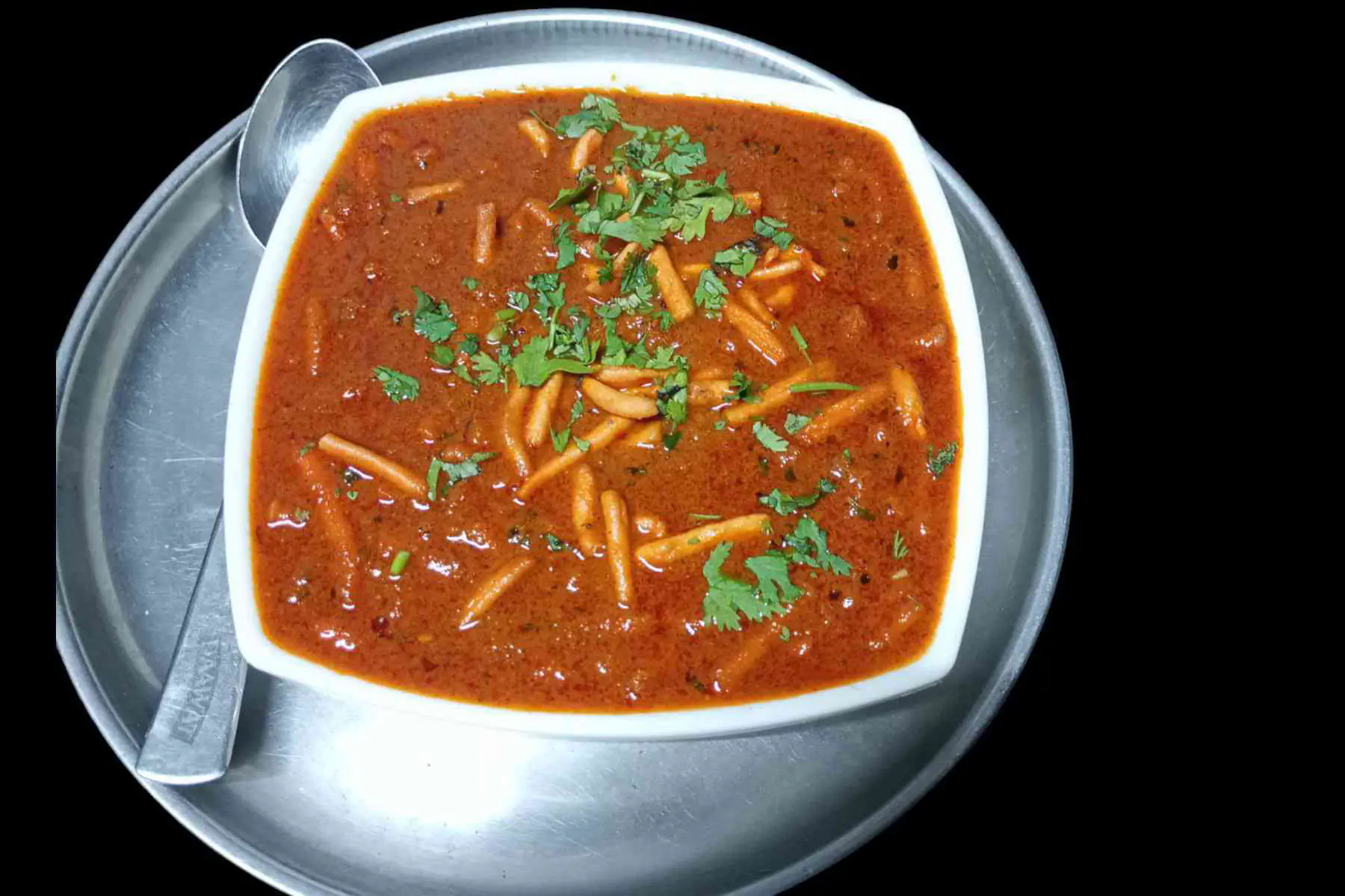 Sev Bhaji Gravy [Serves 1]