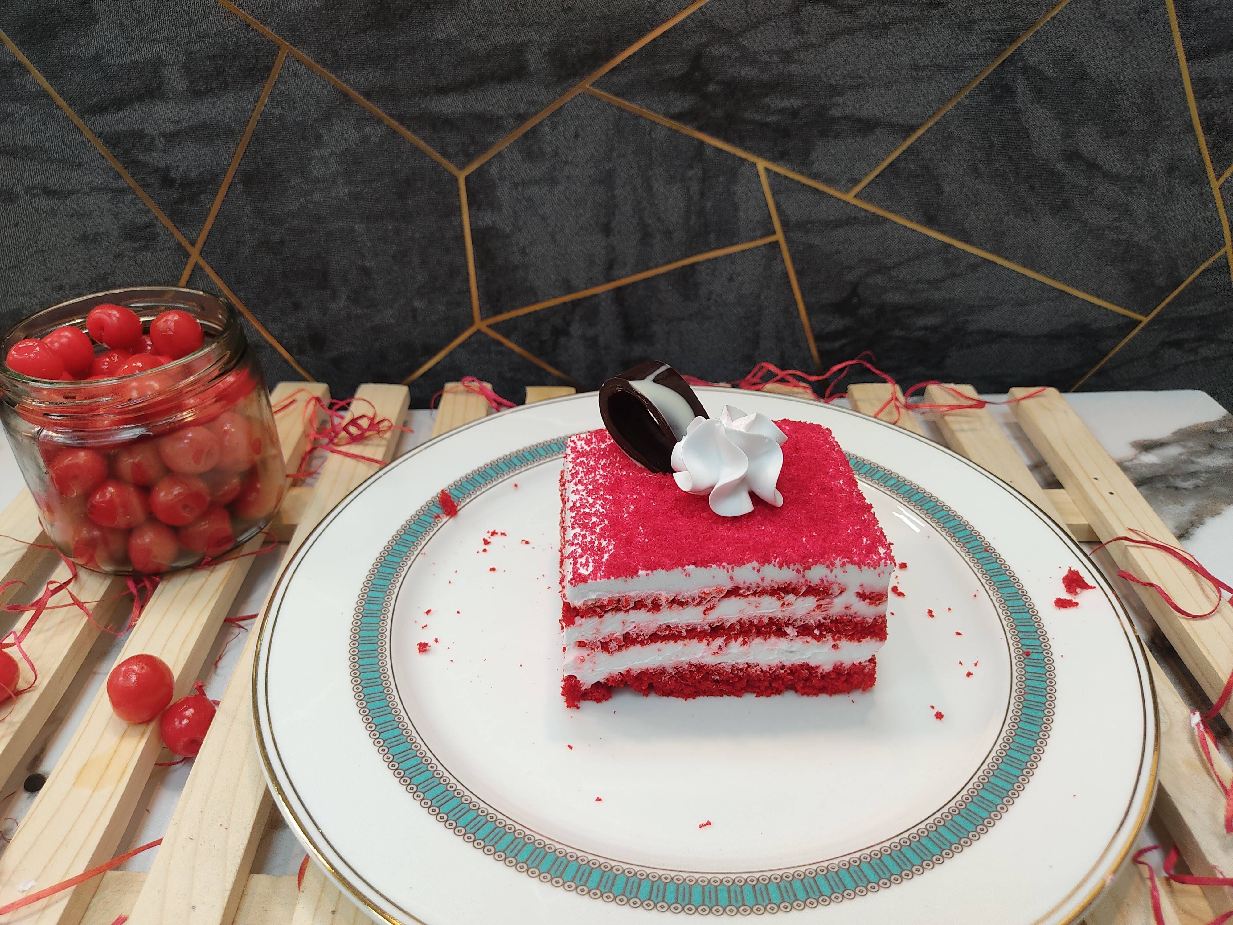 Red Velvet Pastry