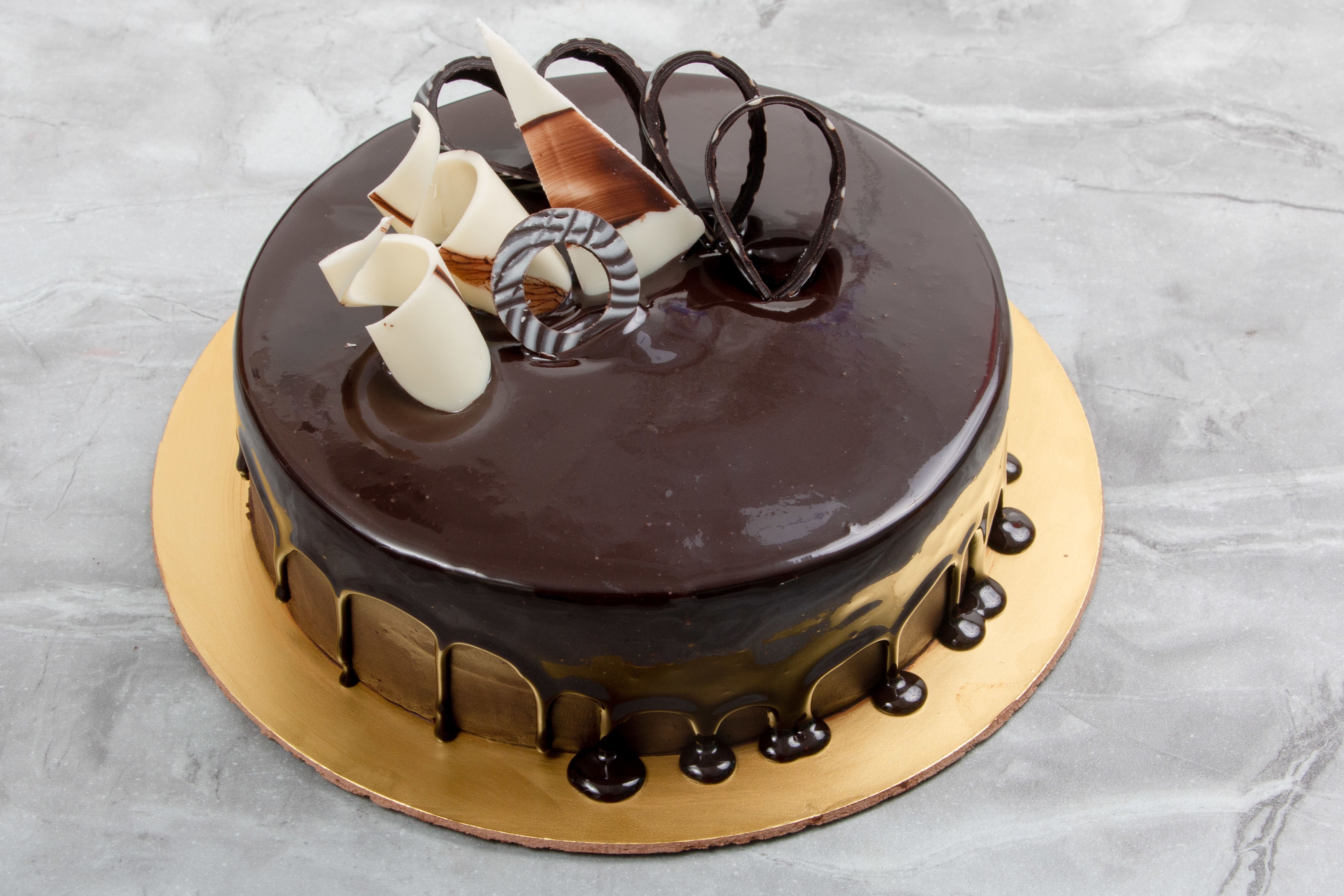 Top 142+ cake cart pune maharashtra kidsdream.edu.vn