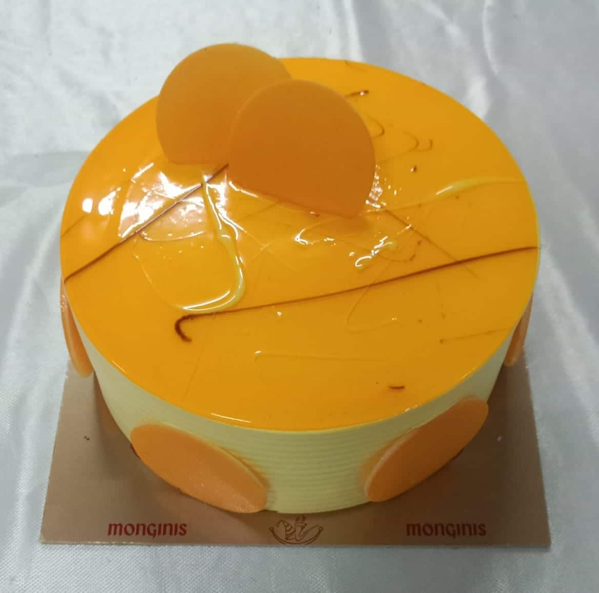 Celebration Cake Shop - Enjoy season's Mango Cake Yummy Tast Monginis Cake  Shop, Opp. Post Office, Vapi Town, Vapi 9413400134 | Facebook