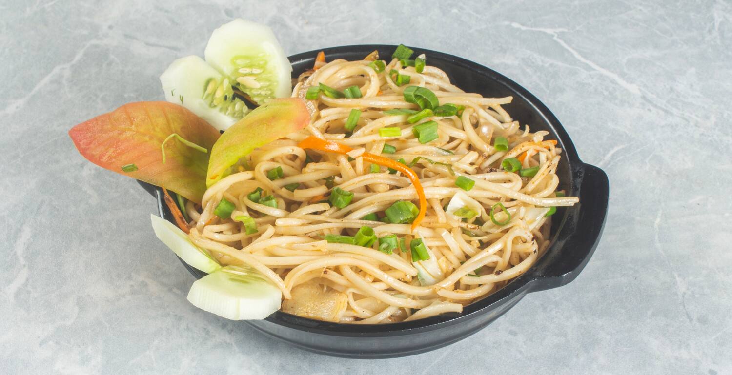 Veg Hakka Noodles