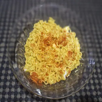 Sp.Ginger Garlic Butter Tadka Maggi