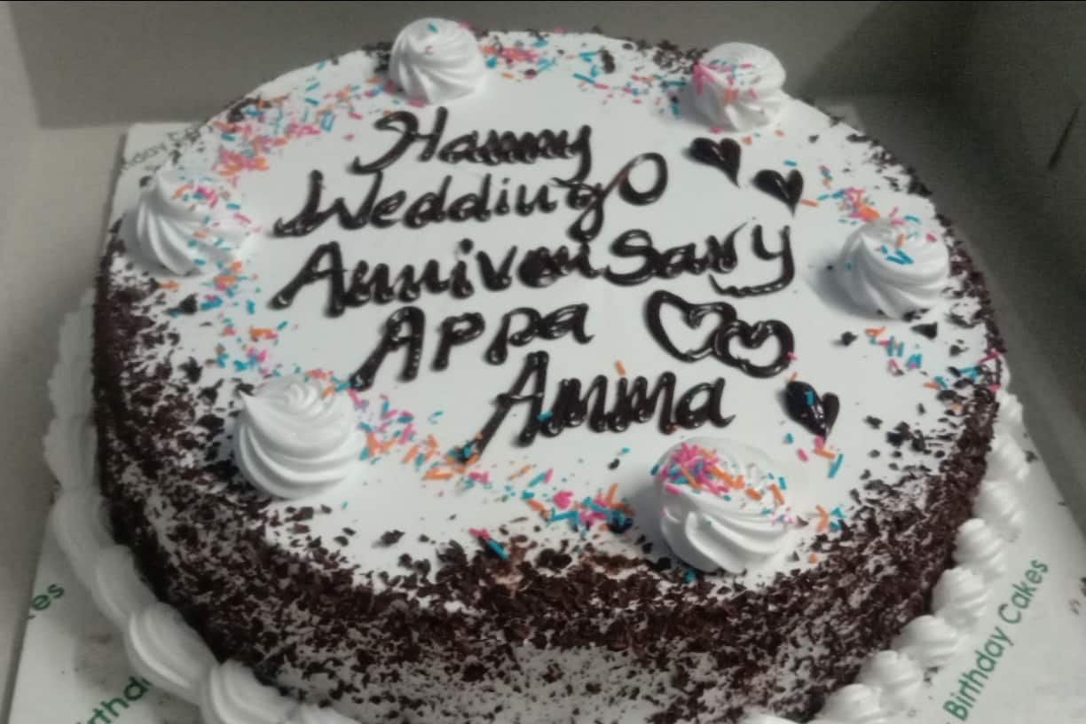 When they're surprised of the wedding anniversary cake💙 #amma #appa #... |  TikTok