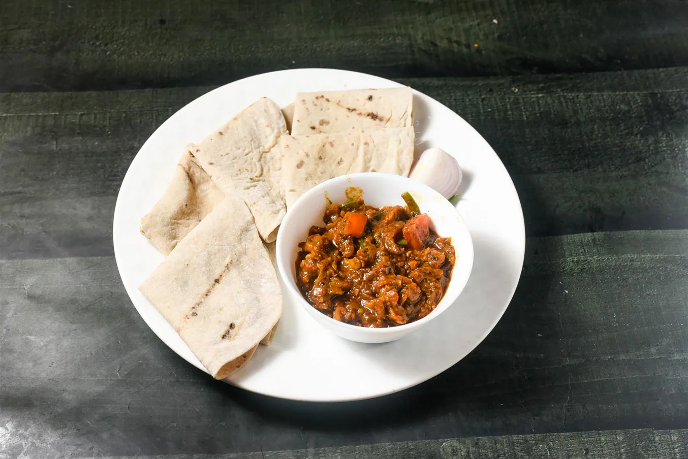 Mutton Tikia With 5 Hath Roti