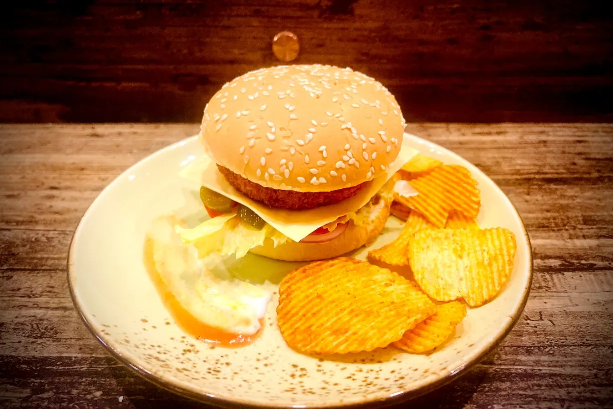 Crispy Paneer Burger