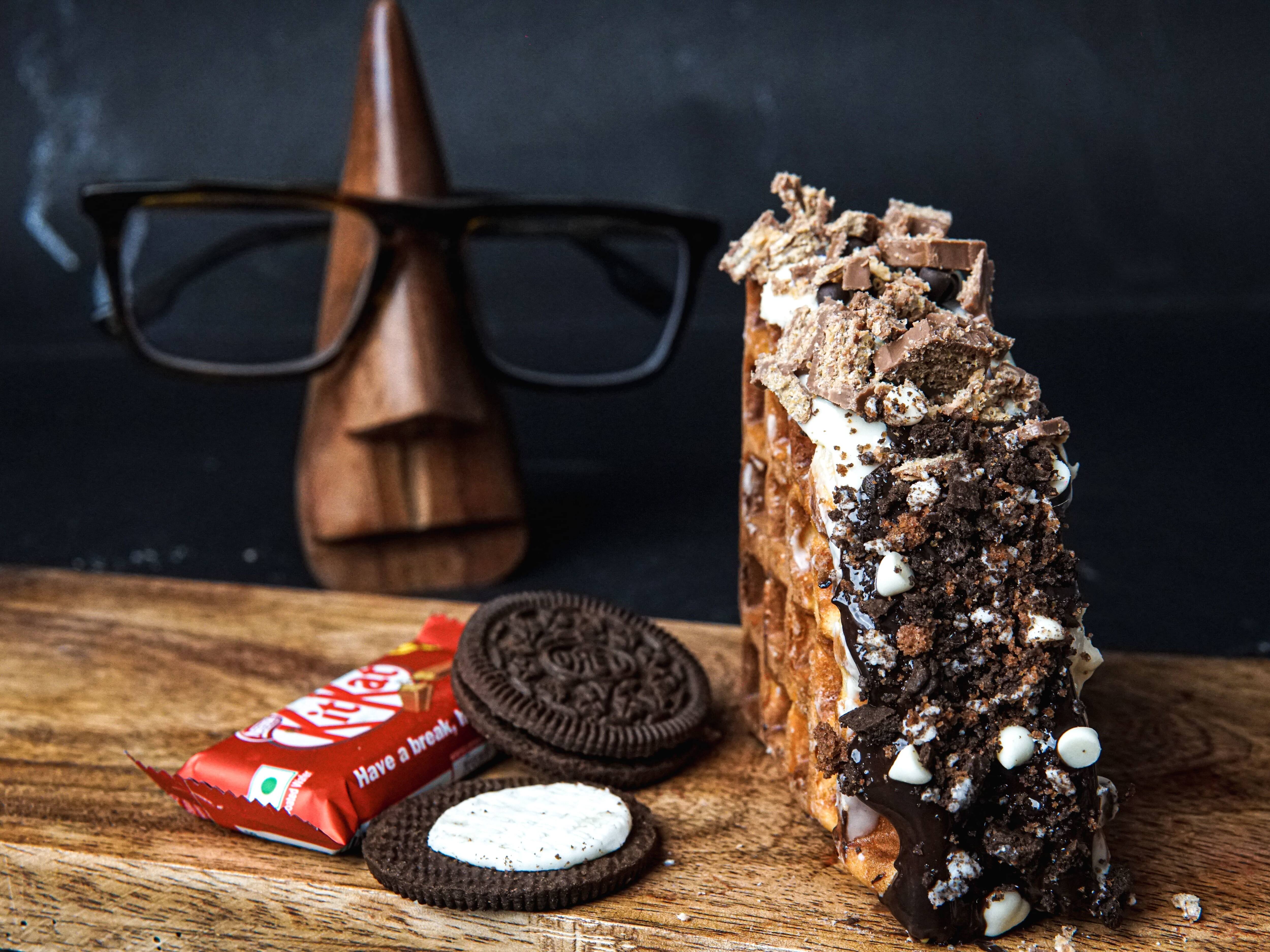 KitKat & Oreo Pocket Waffle