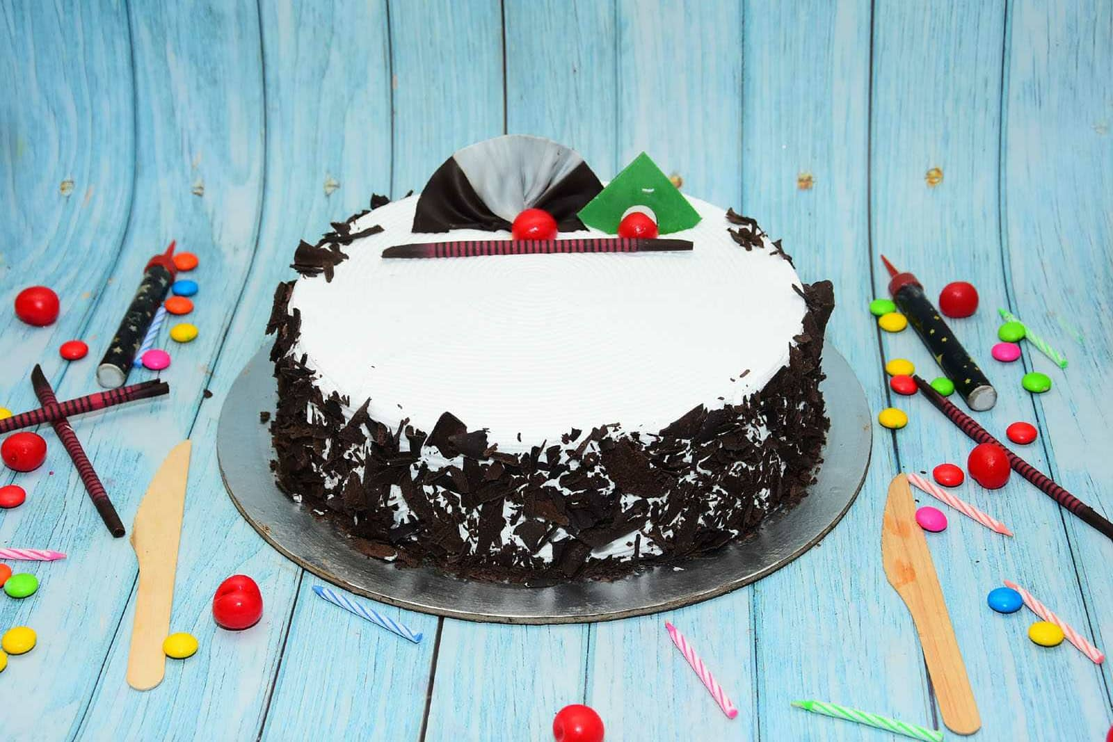 Tasty Fresh Cream Black Forest Half Kg Cake - Wishingcart.in