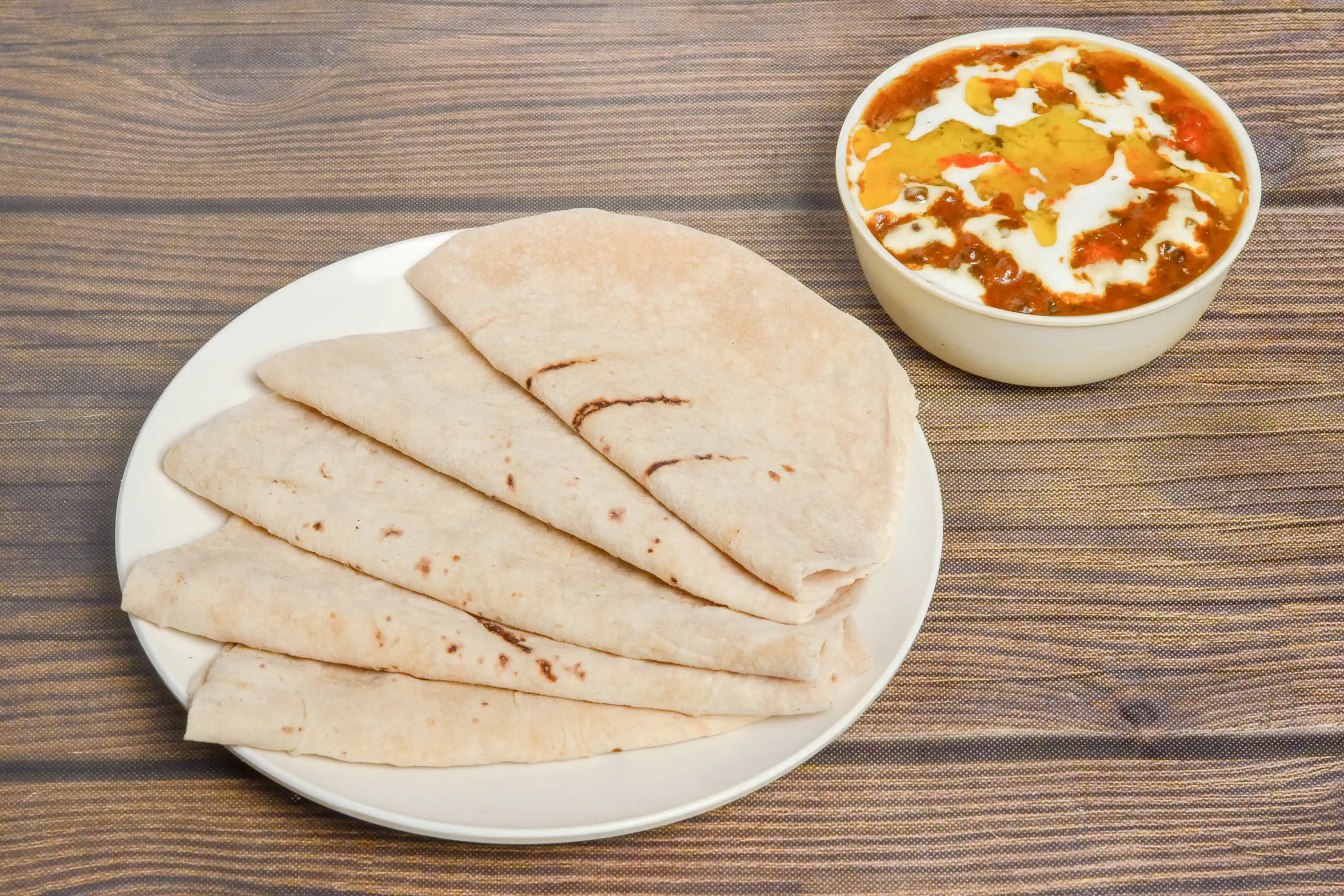 Dal Makhani With Hath Roti [5 Pieces] Combo