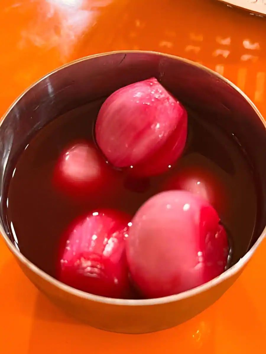 Sirka/pickled Vinegar Onion