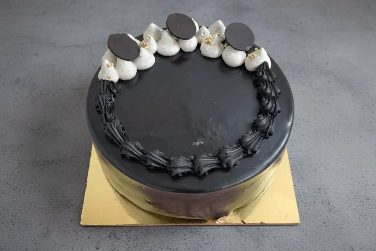 DD Royal Cakes