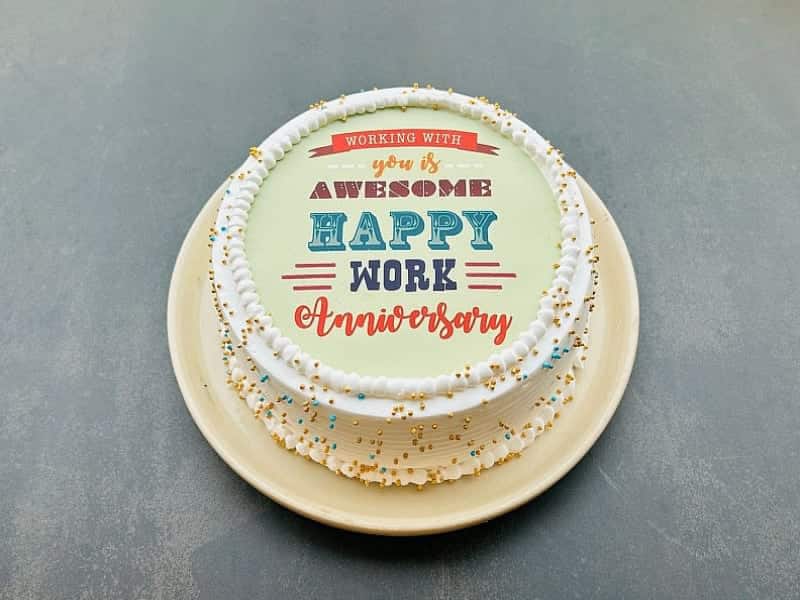 Work Anniversary Cake❤️ Vasai -Virar📍 📞- 7021968701 #maniacfoodie  #cutecake #ilovecake #spongecake #cakestagram #cakeideas #c... | Instagram