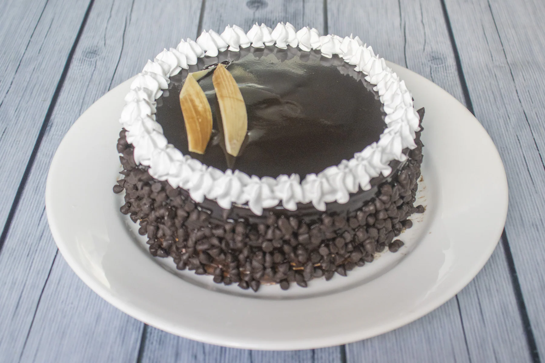 Choco Chip Cake