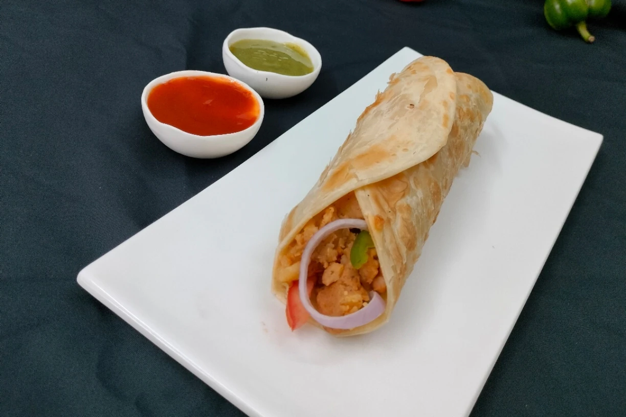 Aloo Chilli Roll