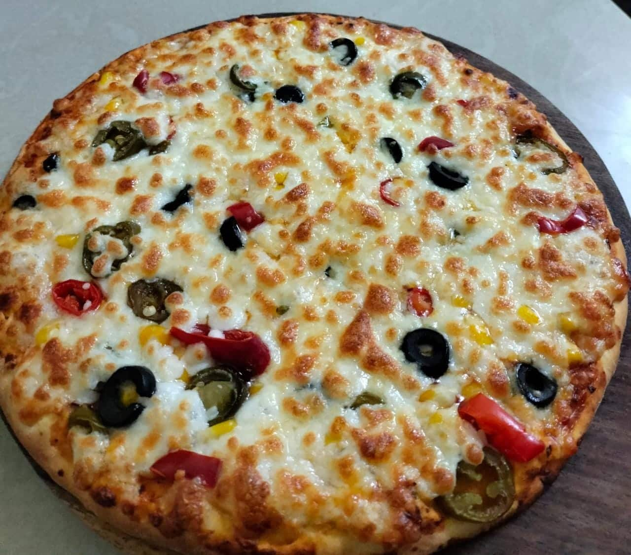 Best Pizzas Restaurant In Bunda, Azamgarh 2024