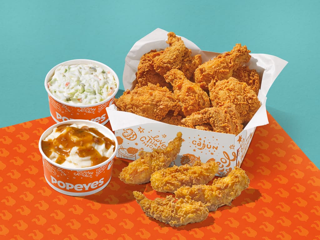 popeyes fried chicken bucket