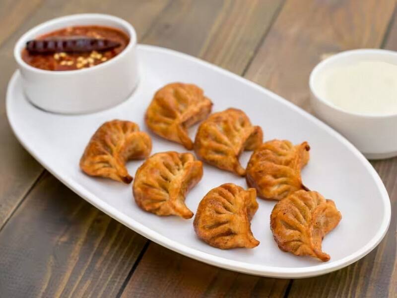 Chicken Cheese Momos(5 Pcs)