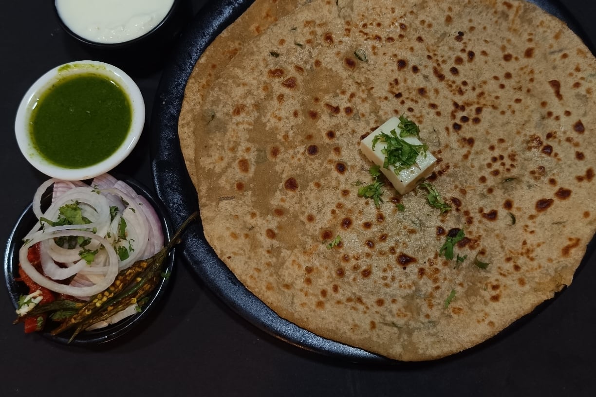 2 Paneer Paratha