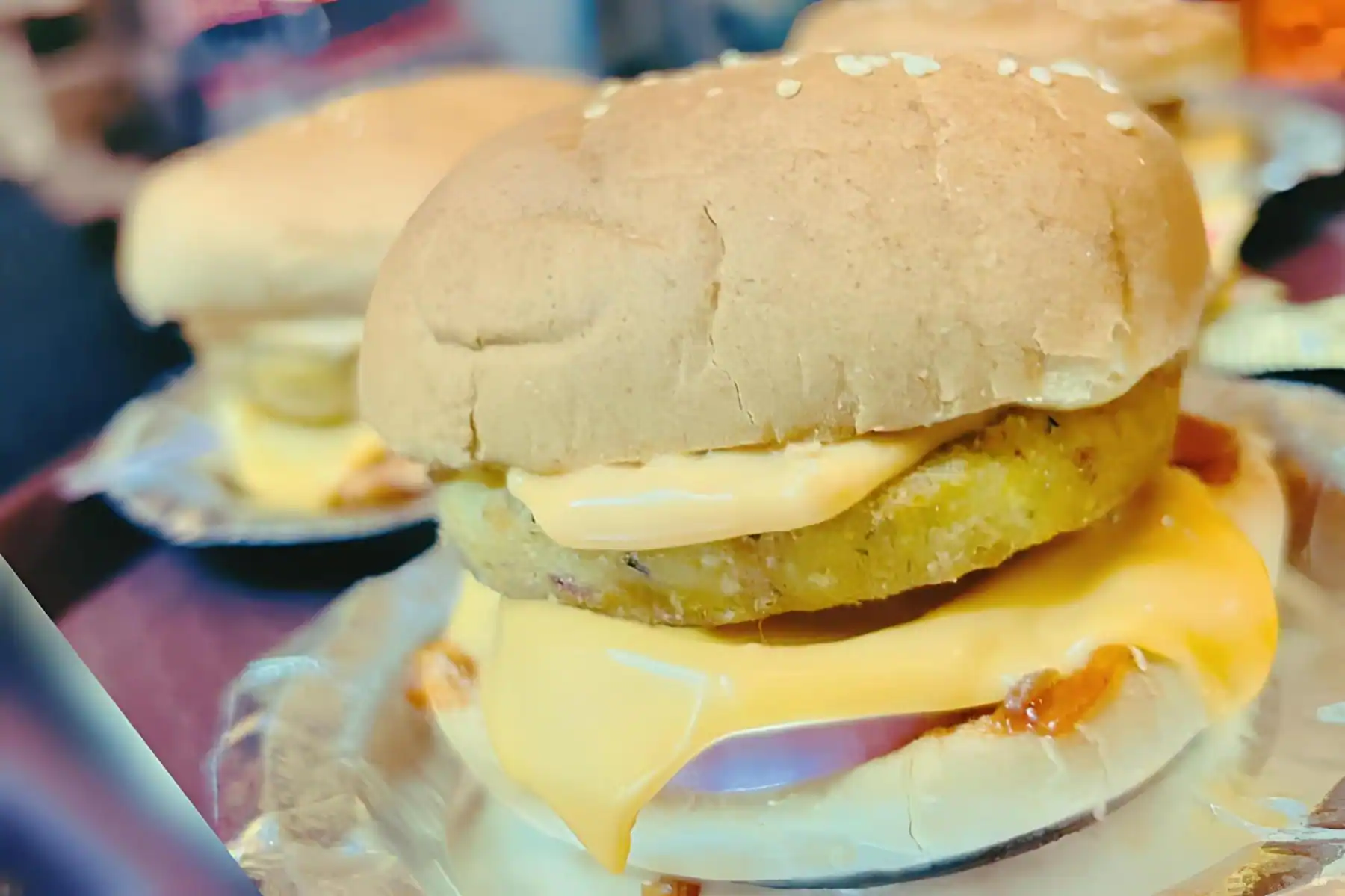 Veg King Burger With Cheese