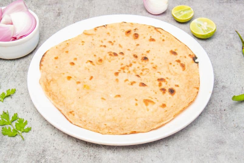 Roti [5 Pcs] + Aloo Bhujiya [ 300 ML] Papad Aur Achar