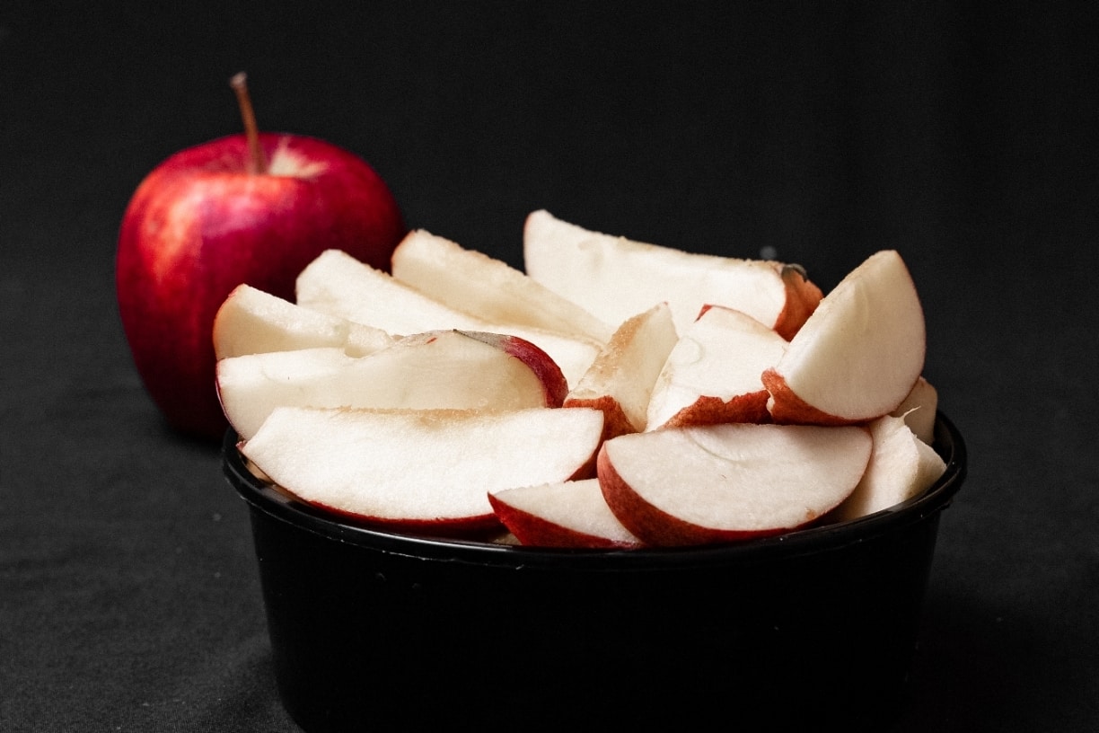 Apple Fruit Bowl [300 Grams]