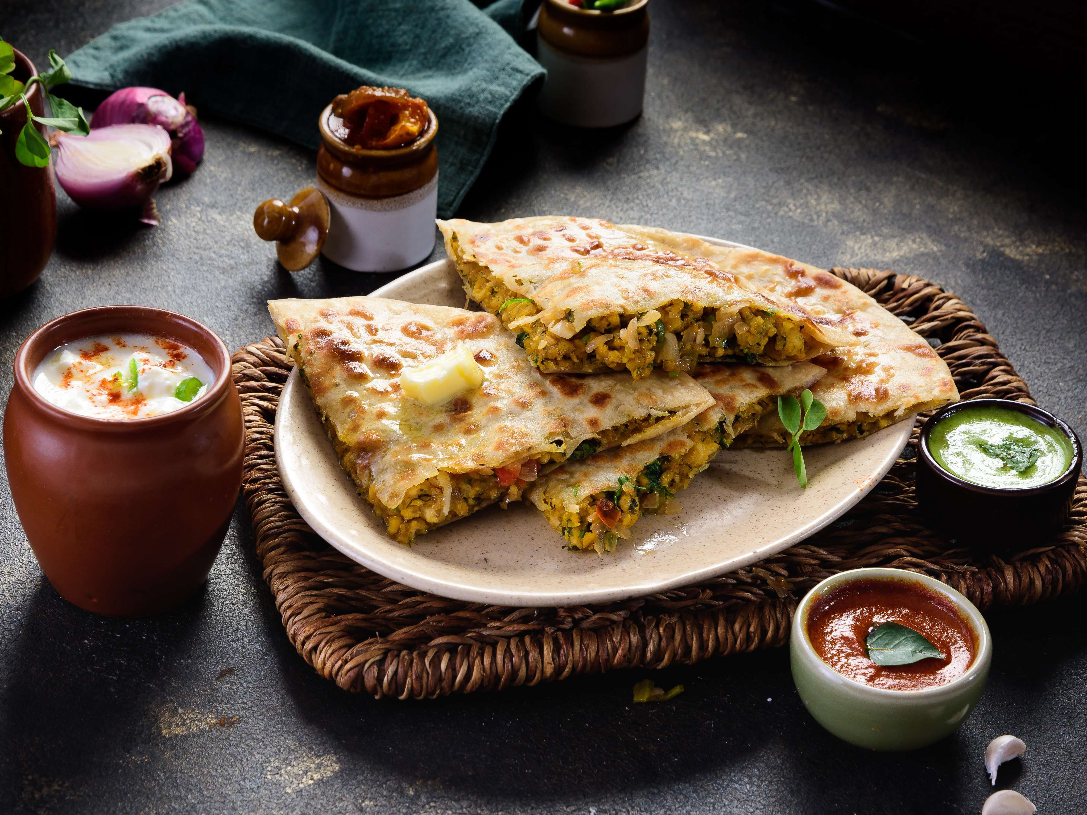 Methi Chicken Paratha