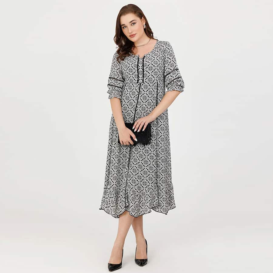 Black And White Printed Moss Crepe Dress with 3/4th Sleeves