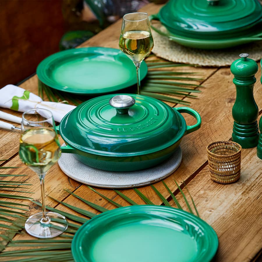 Cast Iron Shallow Casserole/Dutch Oven - Bamboo Green (26 cms)