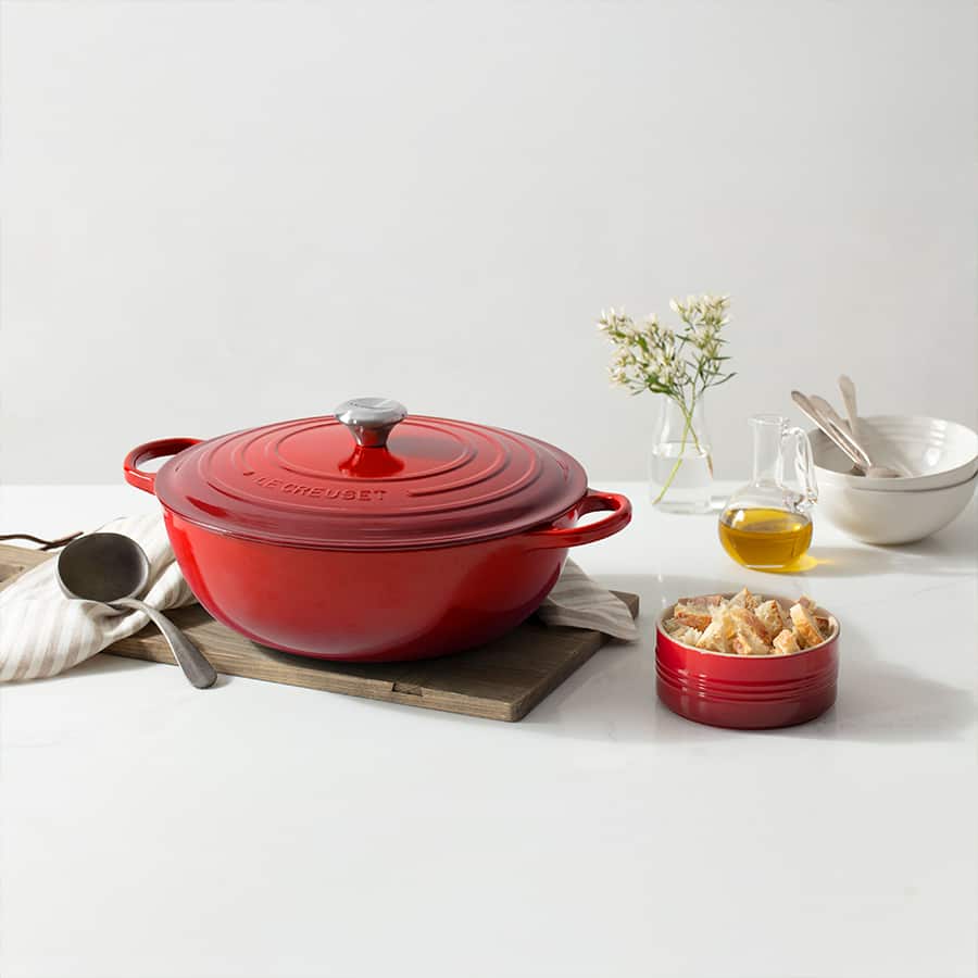 Cast Iron Bouillabaisse - Cherry Red (32 cms)
