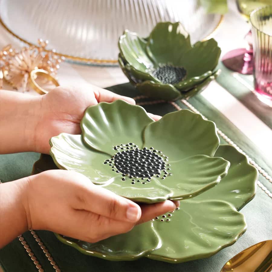 Green Floral Shaped Ceramic Platter - Small