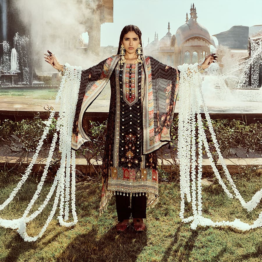 Black Embellished Kurta Set