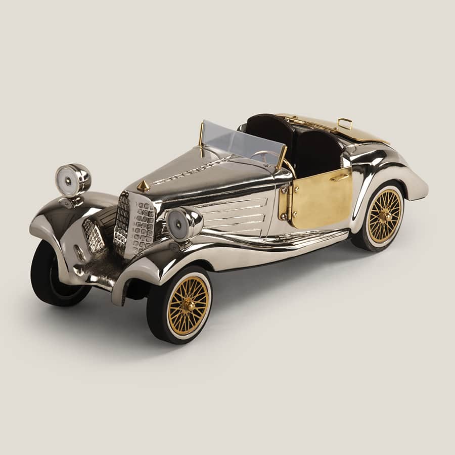 1935 Vintage Silver Roadster Car