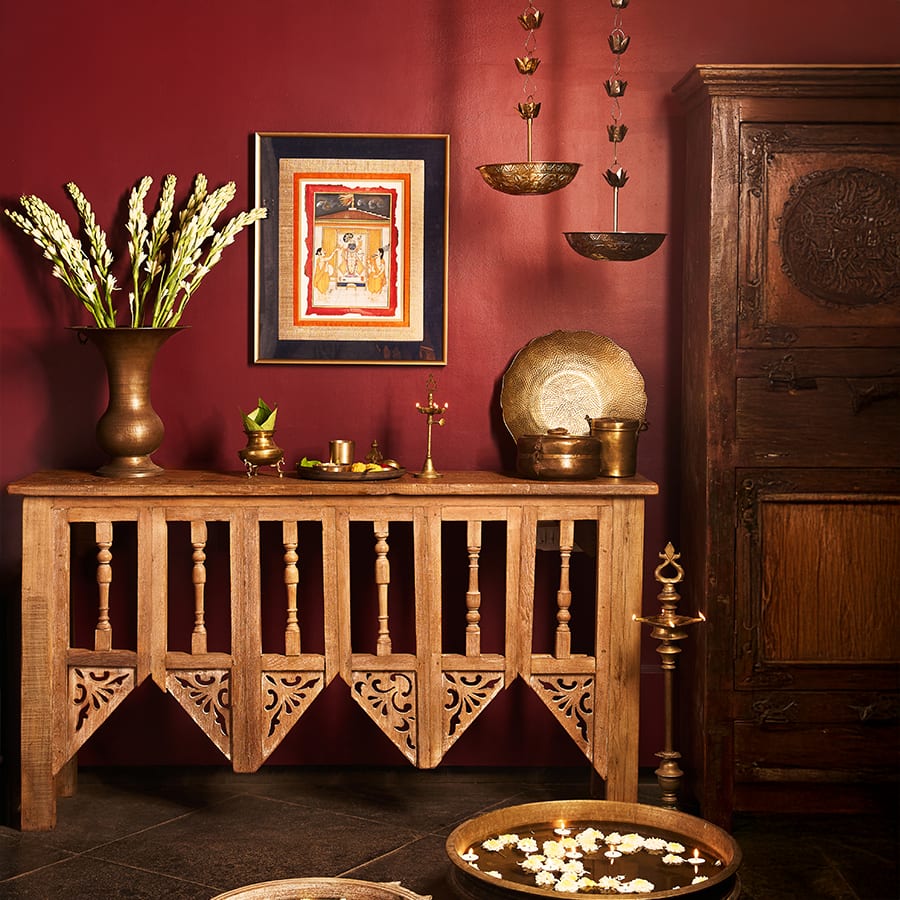Isleen Mango Wood Console Table